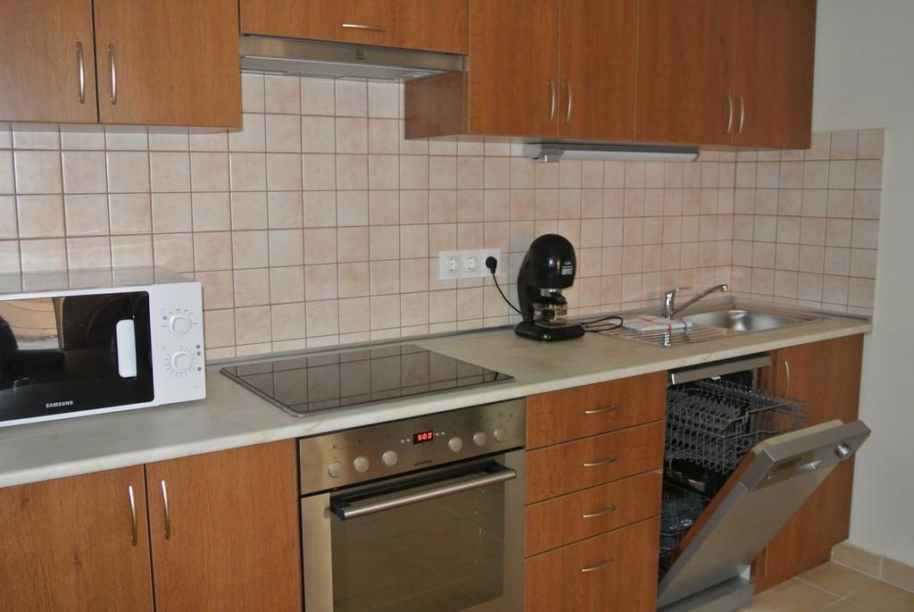 شقة Eva Apartman Cserkeszőlő المظهر الخارجي الصورة